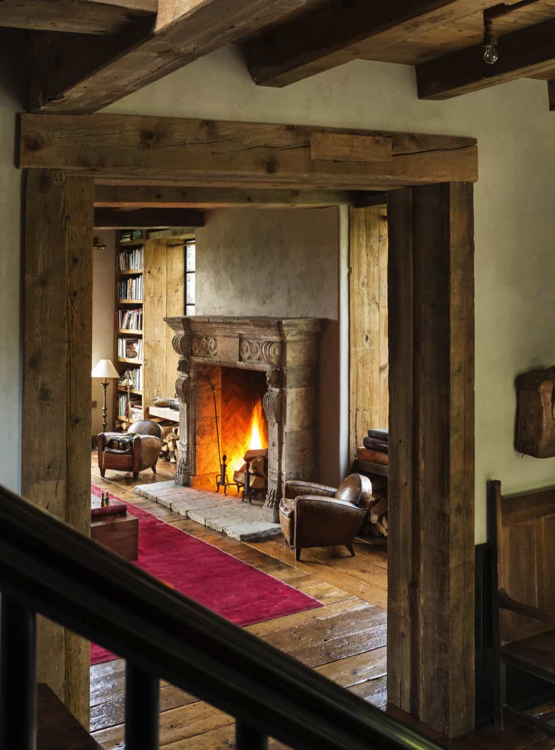 georgian-style-home-living-room-fireplace