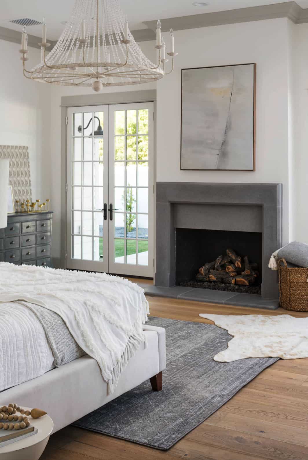 farmhouse-bedroom-with-a-fireplace