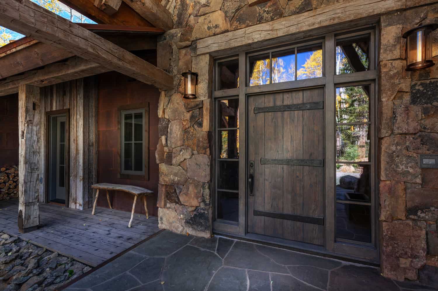 cabin-rustic-entry