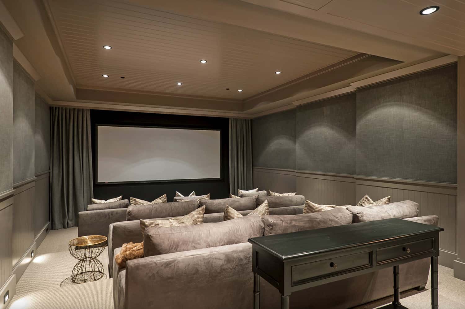 modern-farmhouse-home-theater