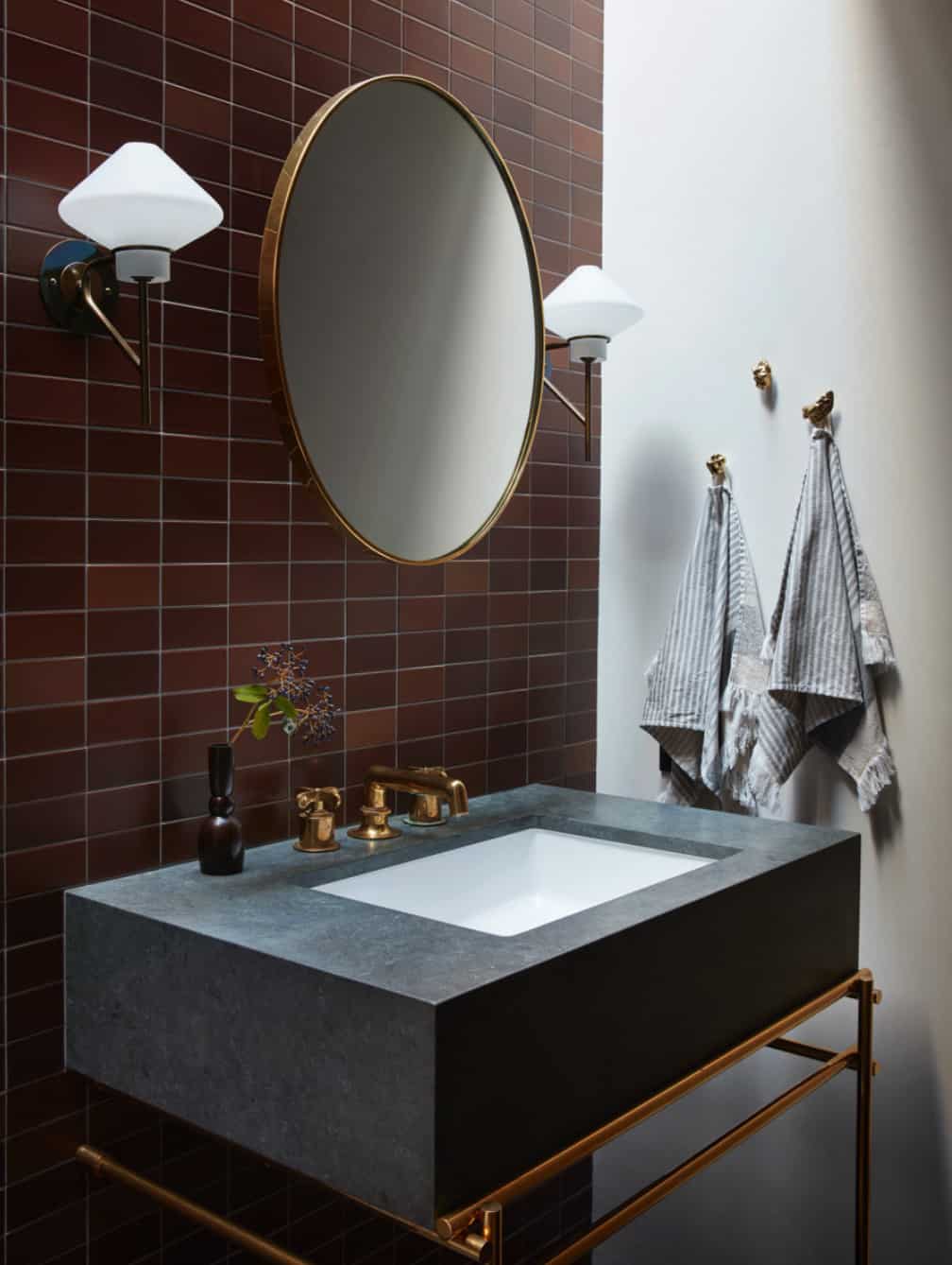 modern-scandinavian-bathroom