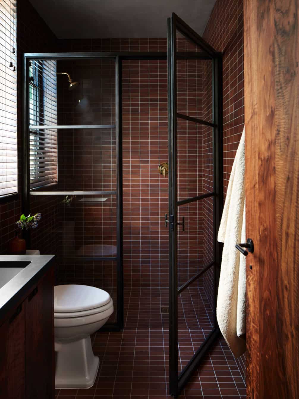 modern-scandinavian-bathroom