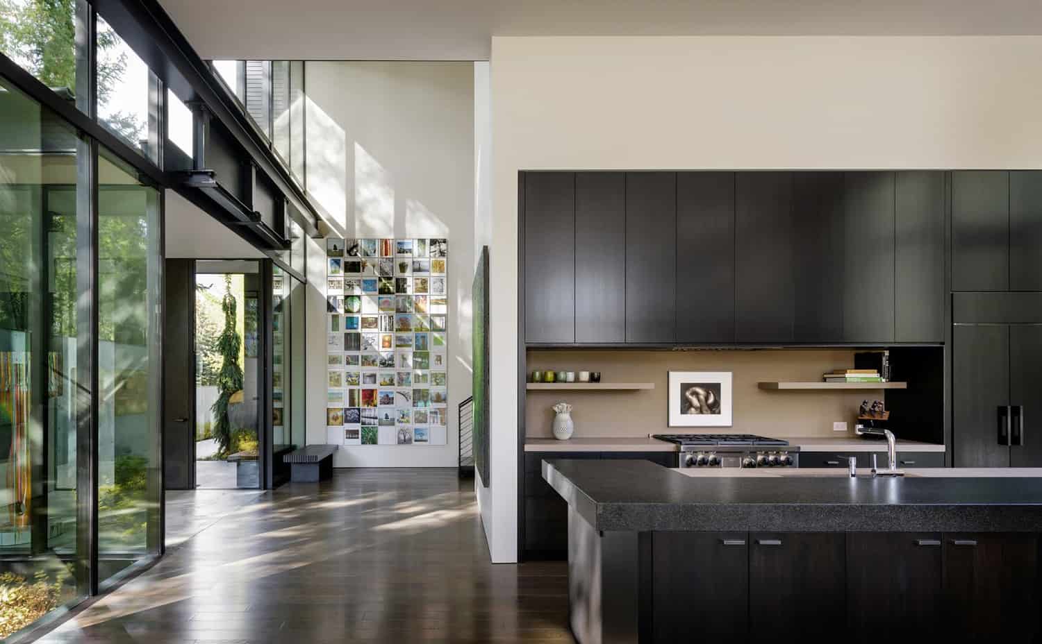 mountain-contemporary-kitchen