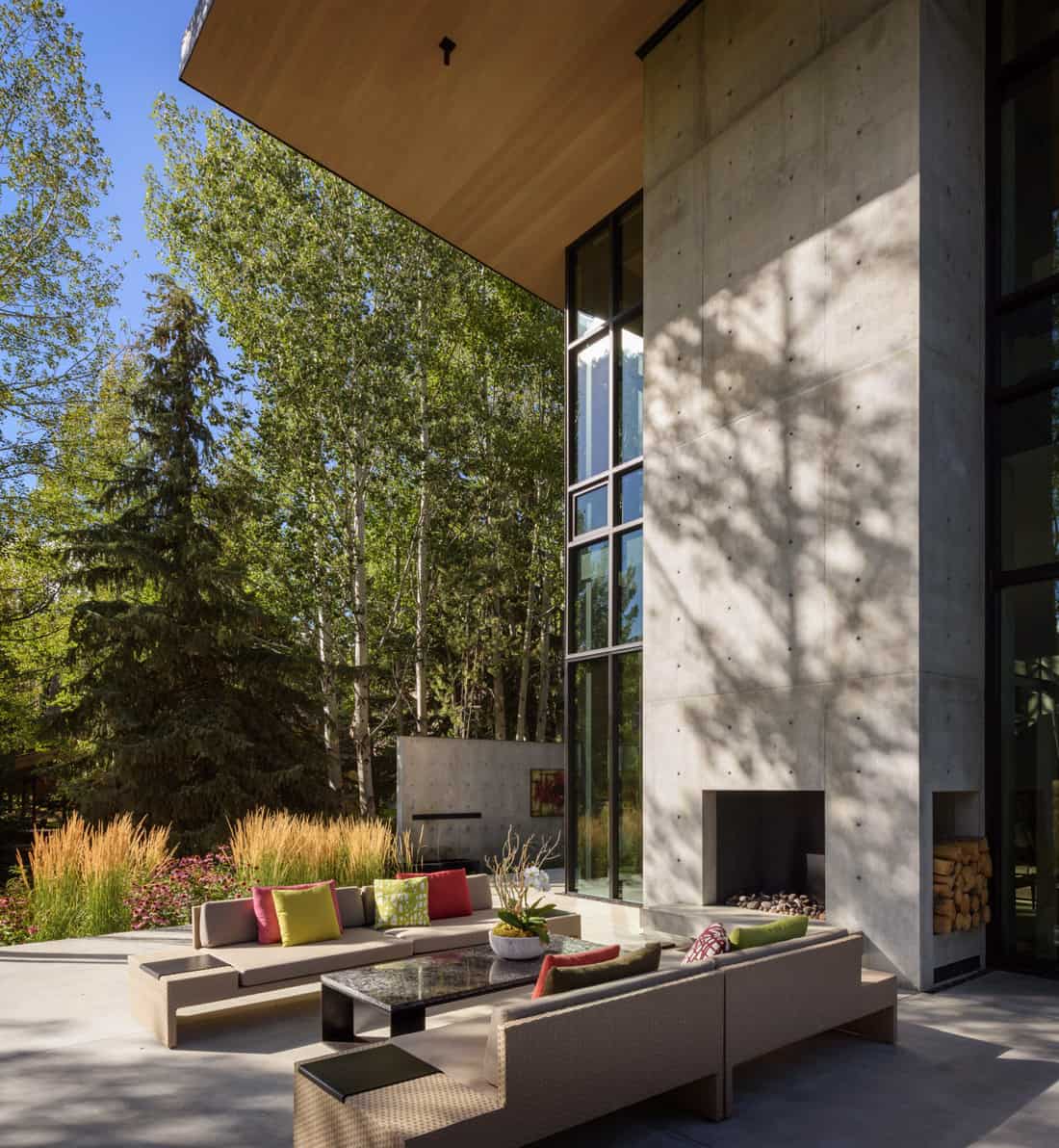 mountain-contemporary-patio-with-a-fireplace
