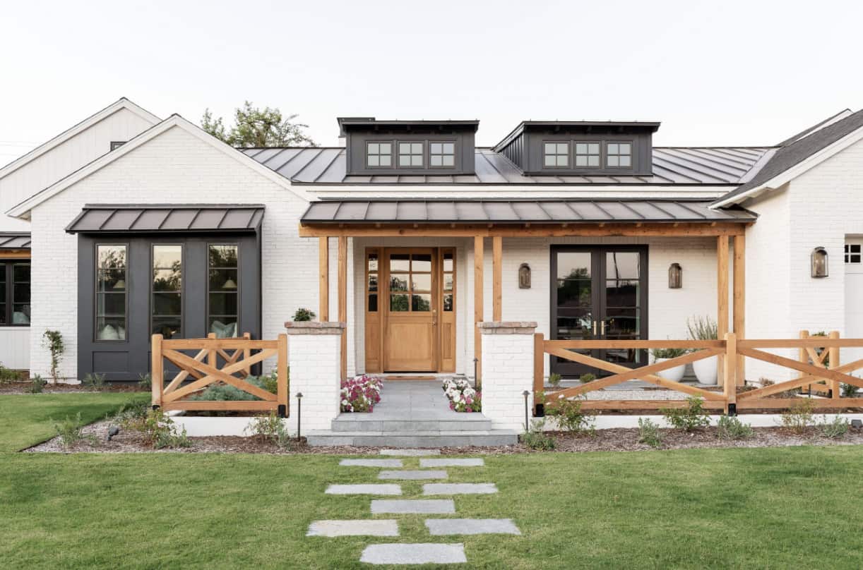 rambler-style-arizona-homestead-exterior