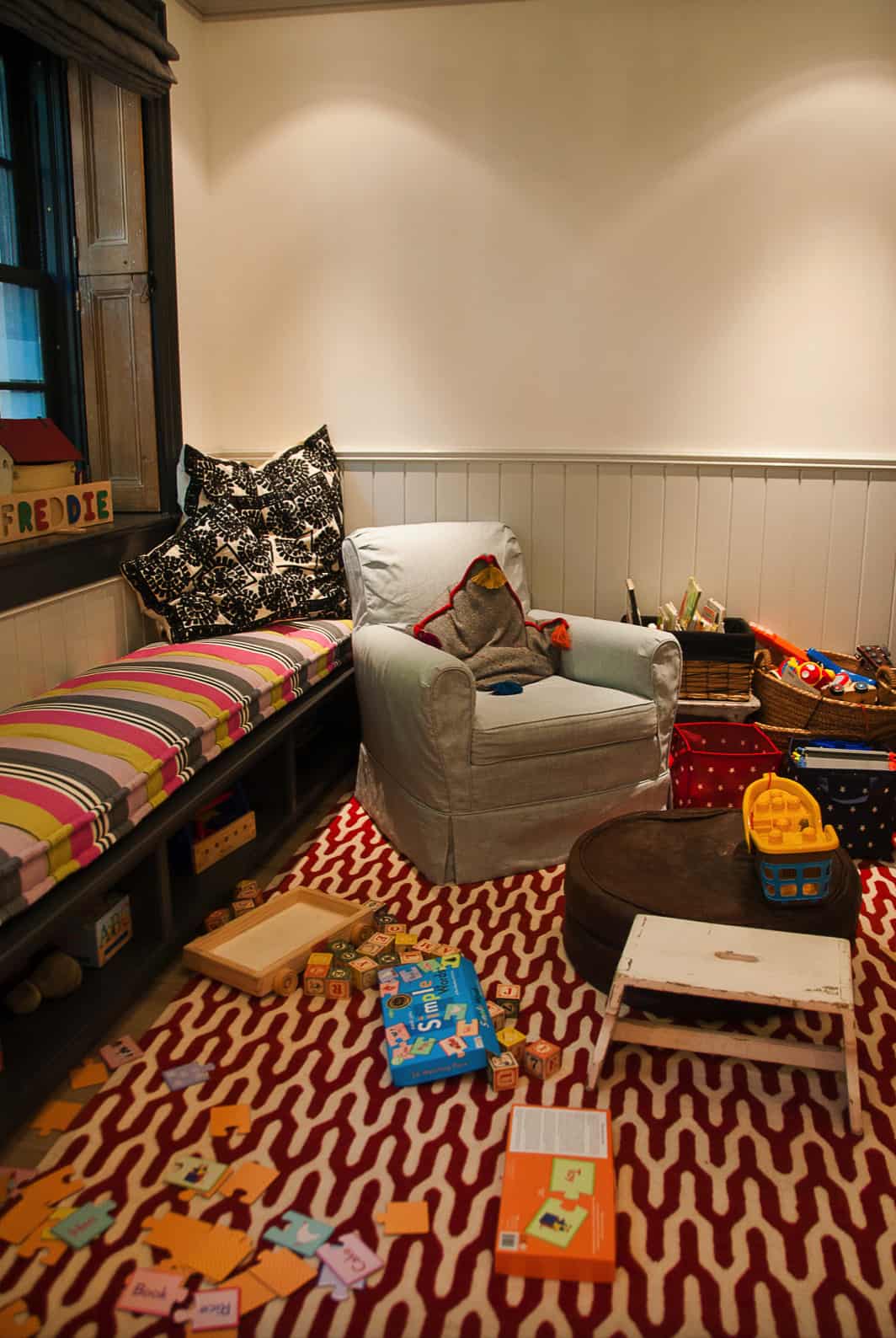 eclectic-kids-playroom