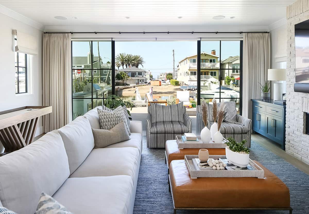 beach-style-living-room