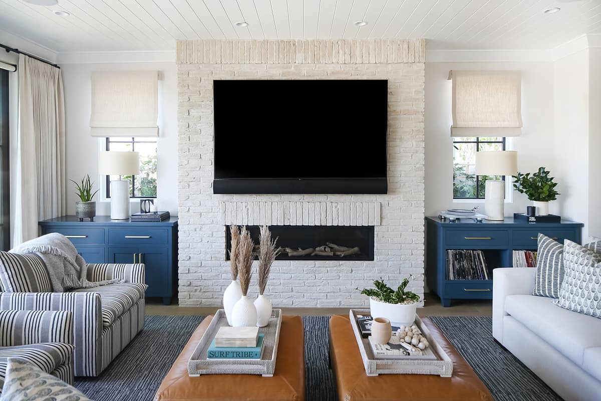 beach-style-living-room