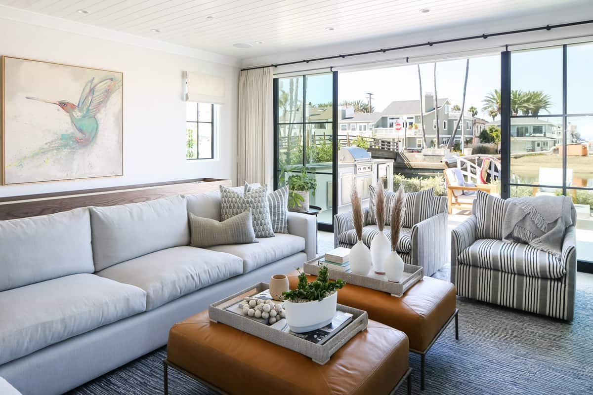 beach-style-living-room