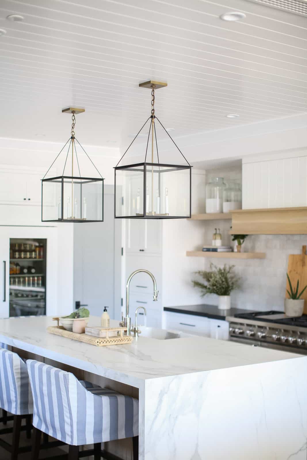 beach-style-kitchen