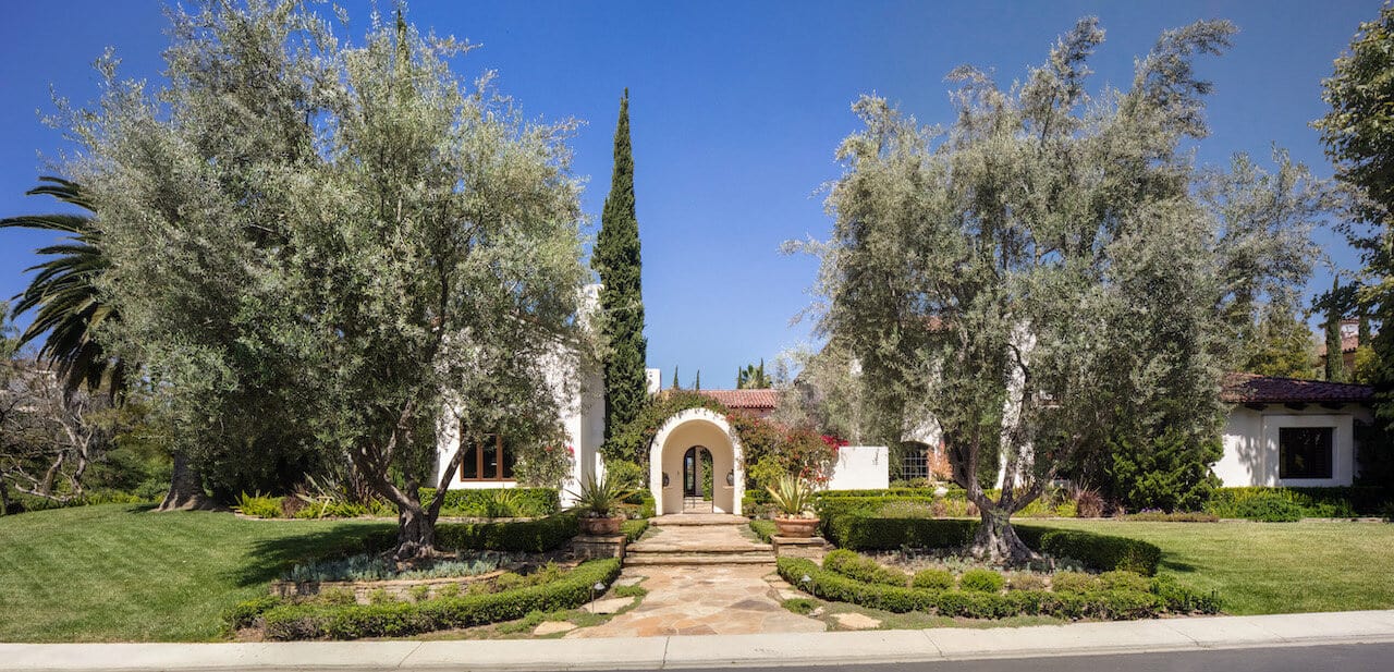 mediterranean-home-exterior