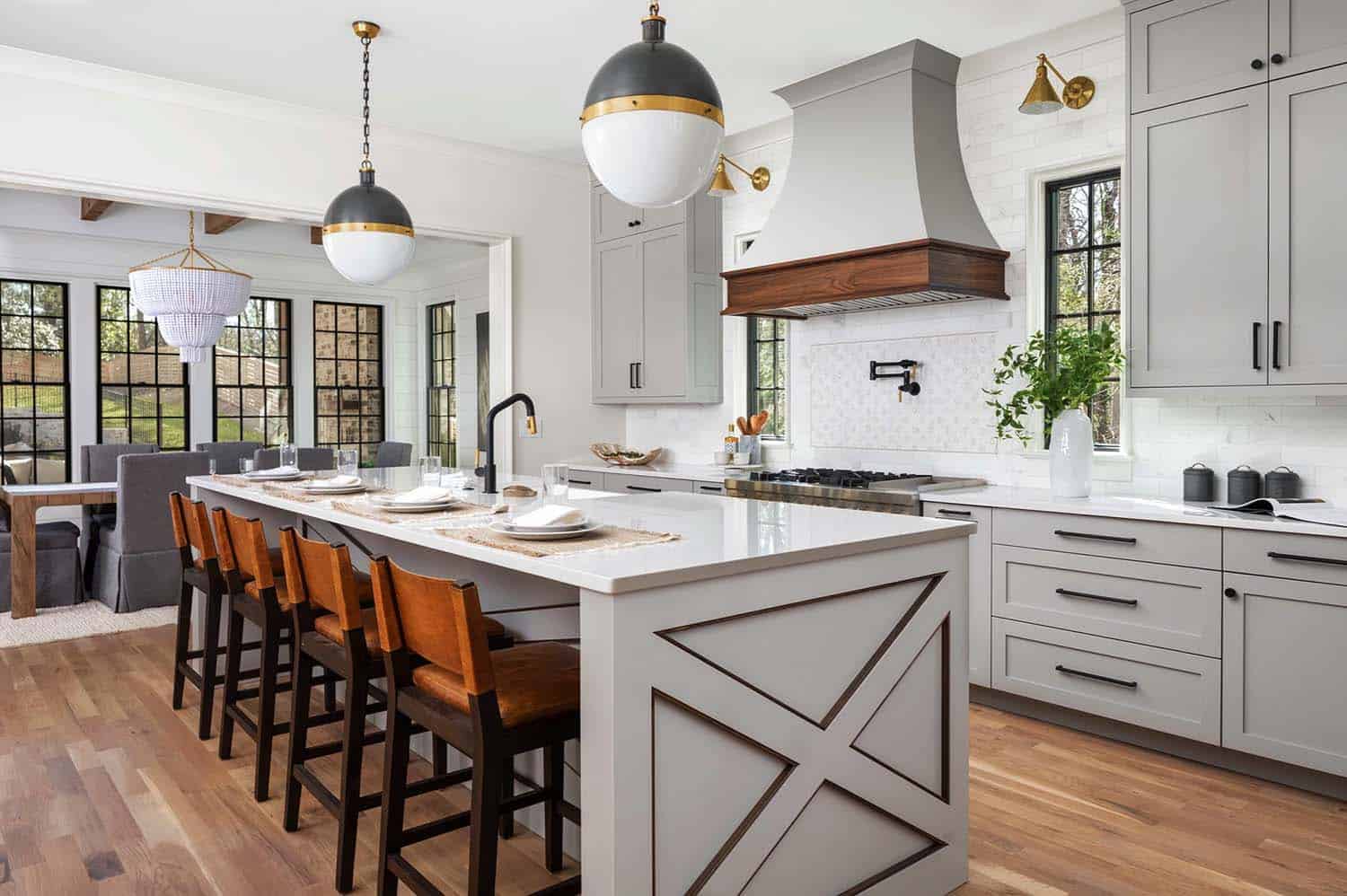european-tudor-style-kitchen