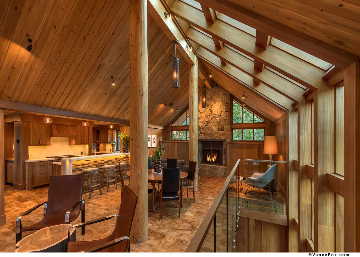 midcentury-modern-great-room