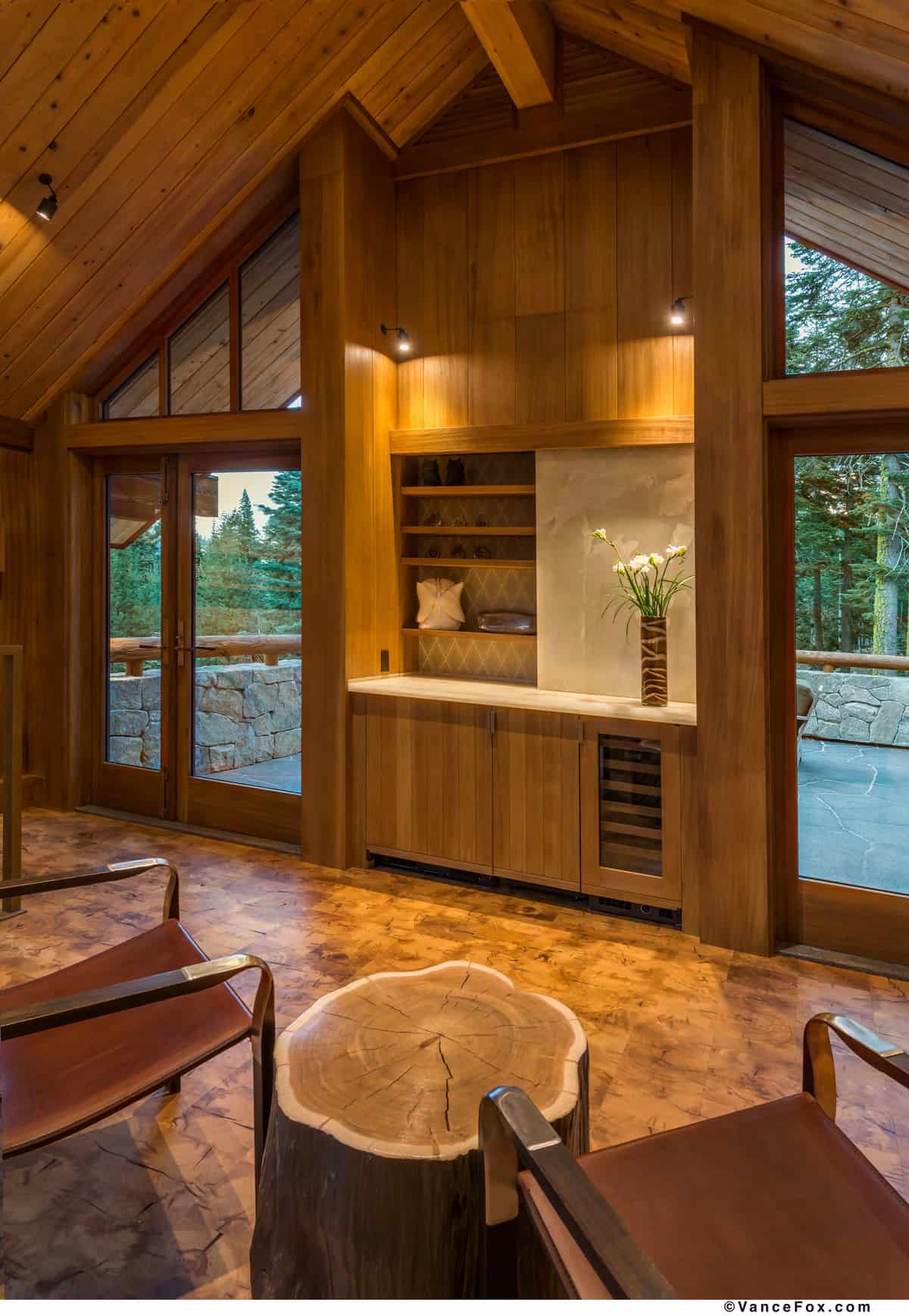 midcentury-modern-great-room