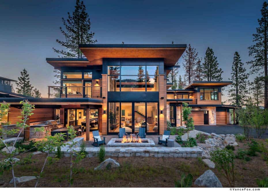mountain-contemporary-home-exterior