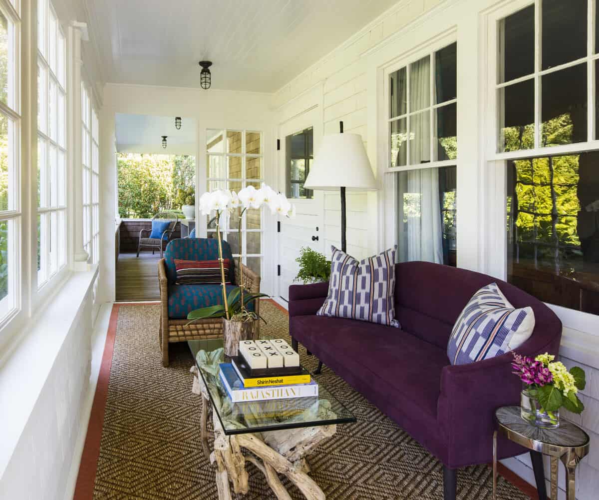 cottage-enclosed-porch