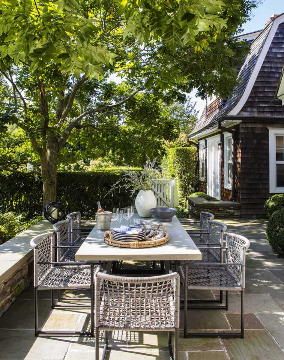 shingle-style-colonial-patio