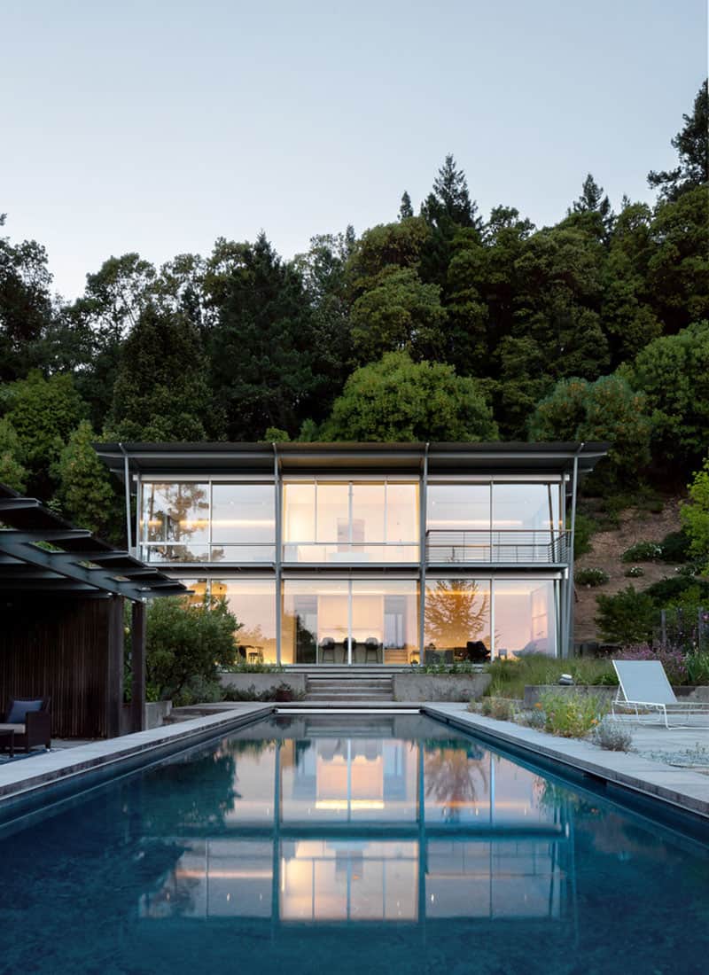 modern-swimming-pool