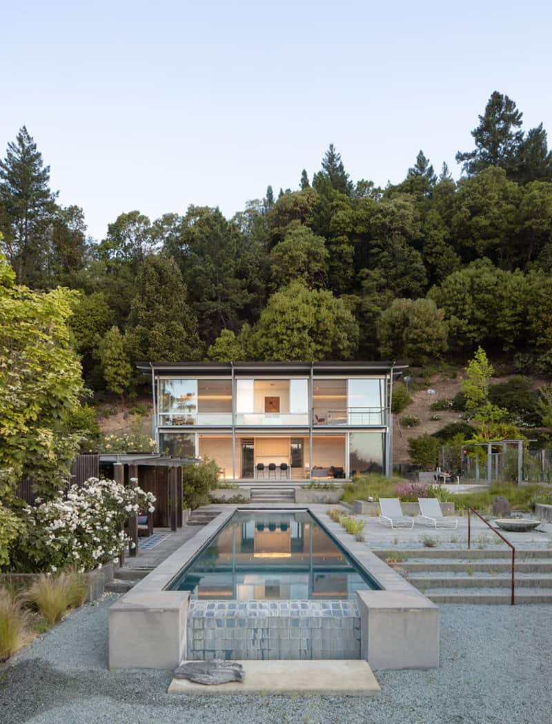 modern-swimming-pool