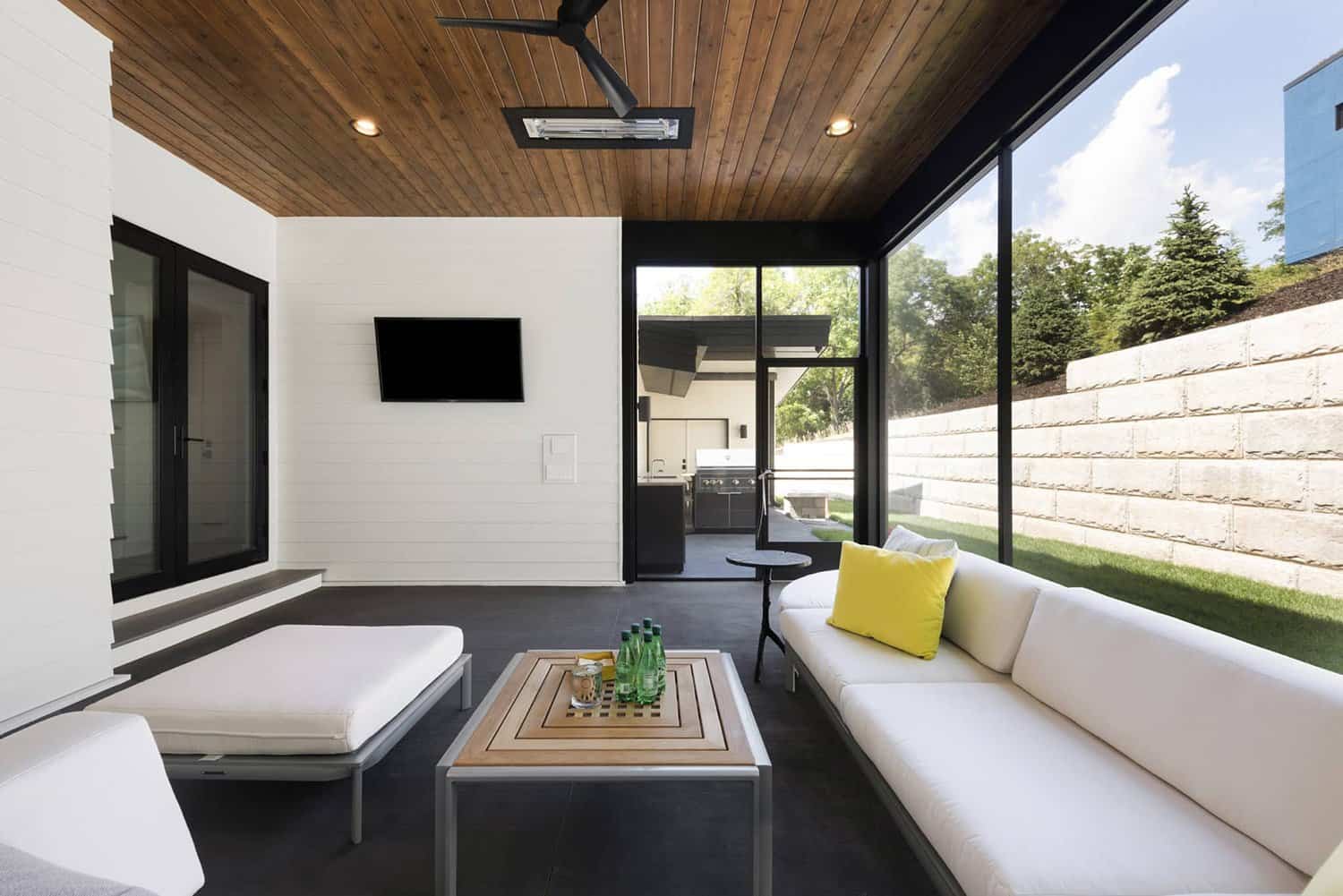 modern-screened-porch