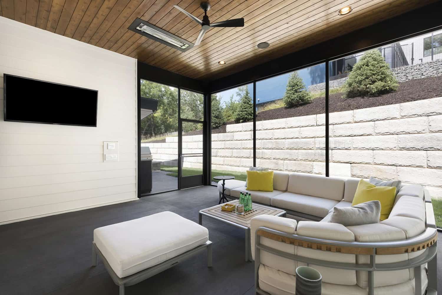 modern-screened-porch
