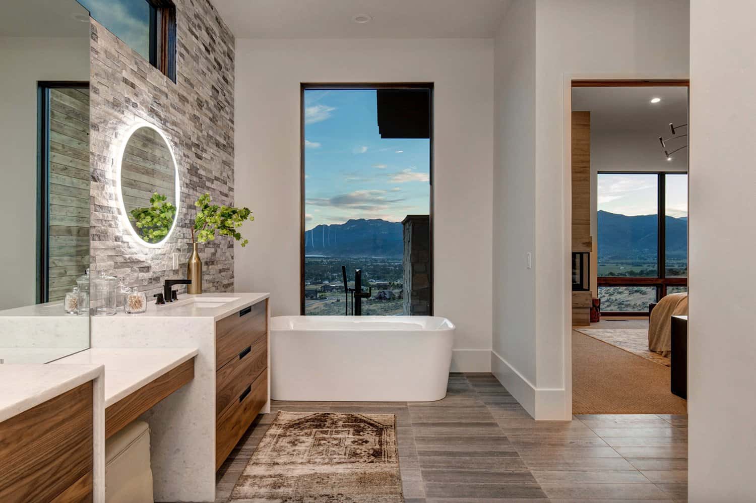 modern-master-bathroom