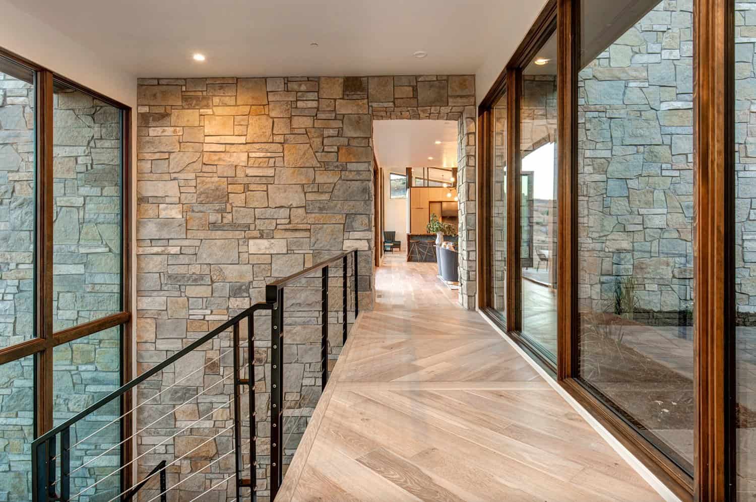 modern-staircase-hallway