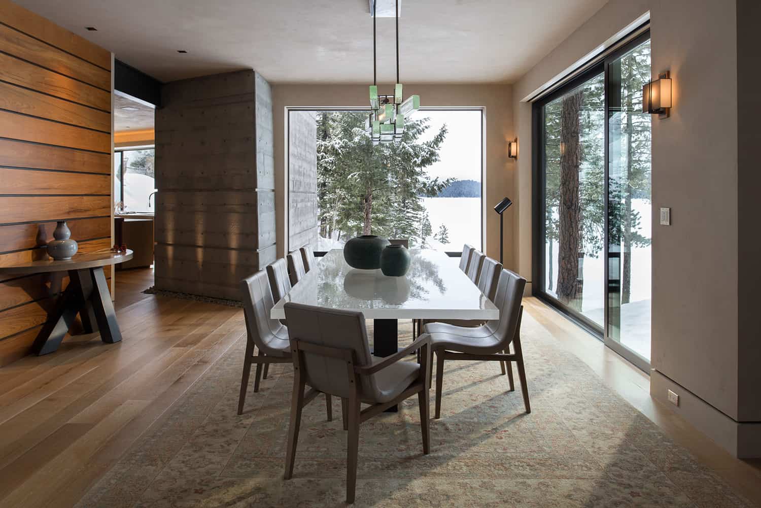 modern-dining-room