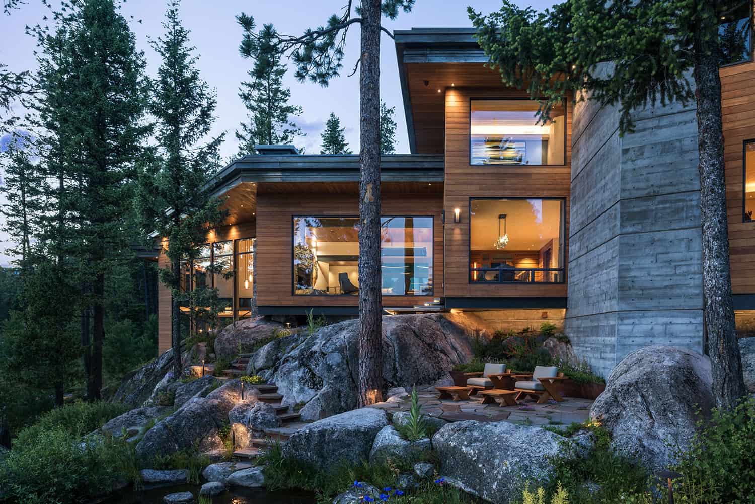 modern-lake-house-exterior-dusk