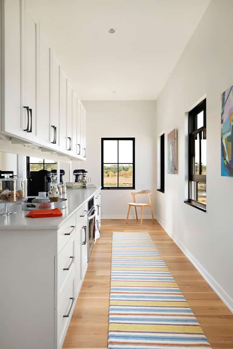 farmhouse-kitchen