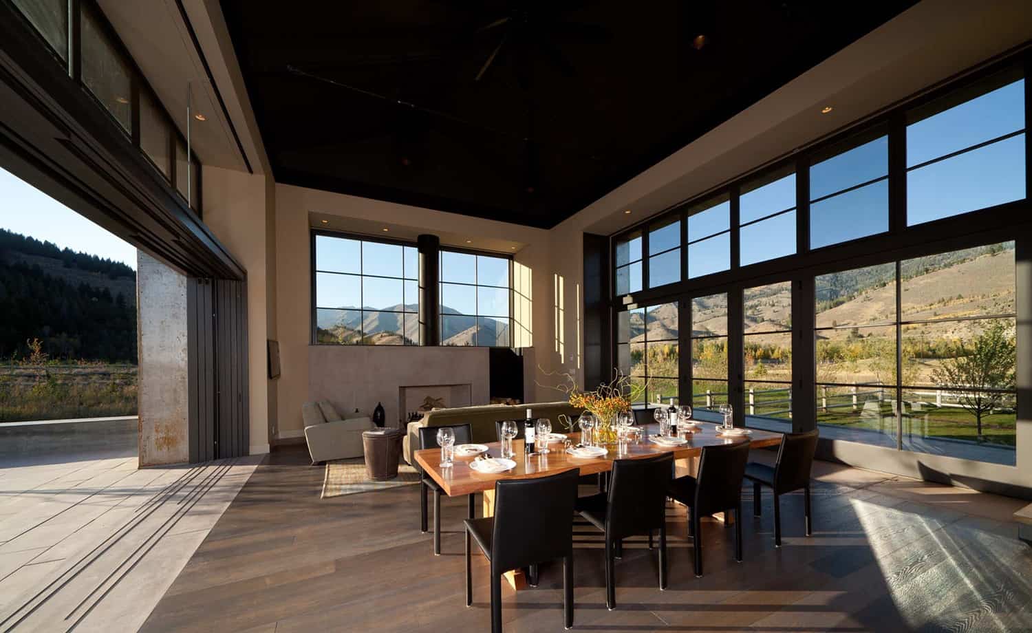 farmhouse-living-room