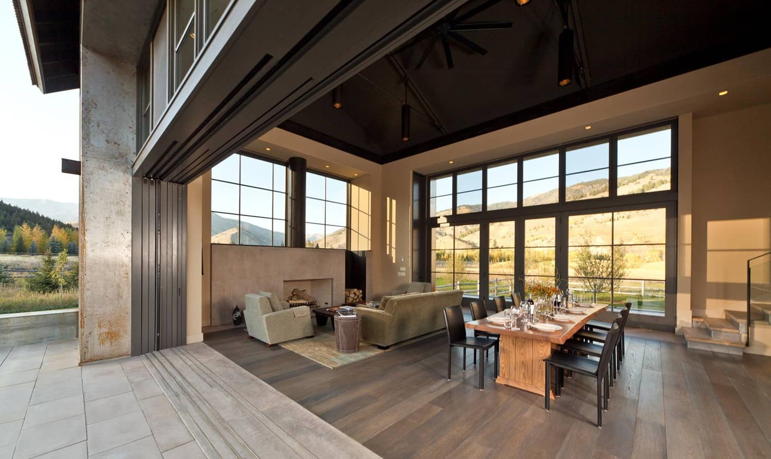 farmhouse-living-room