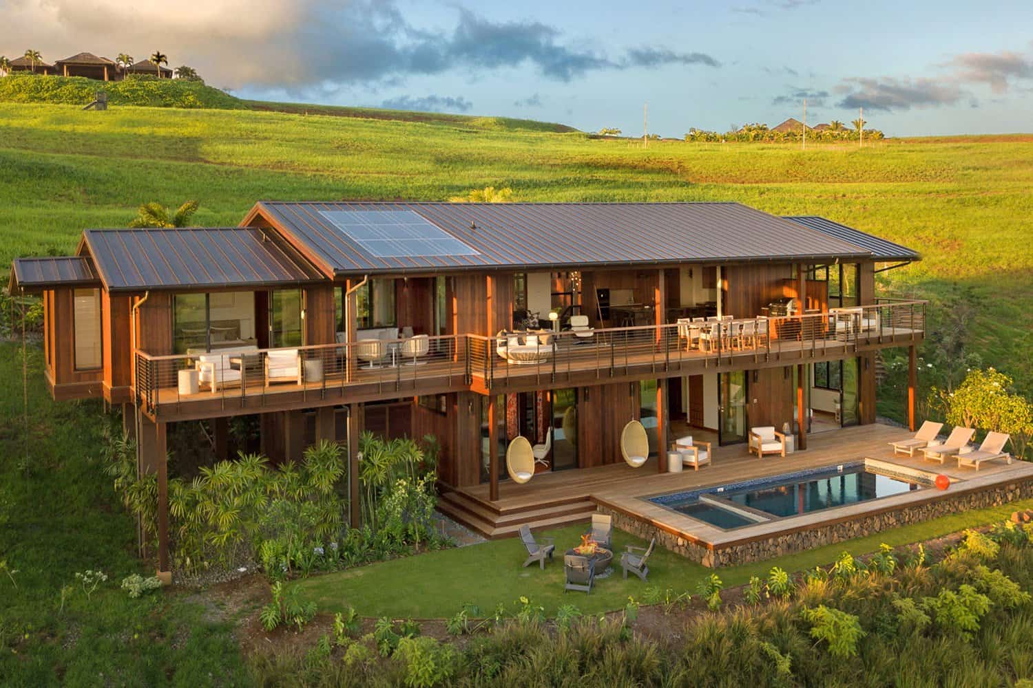tropical-home-exterior
