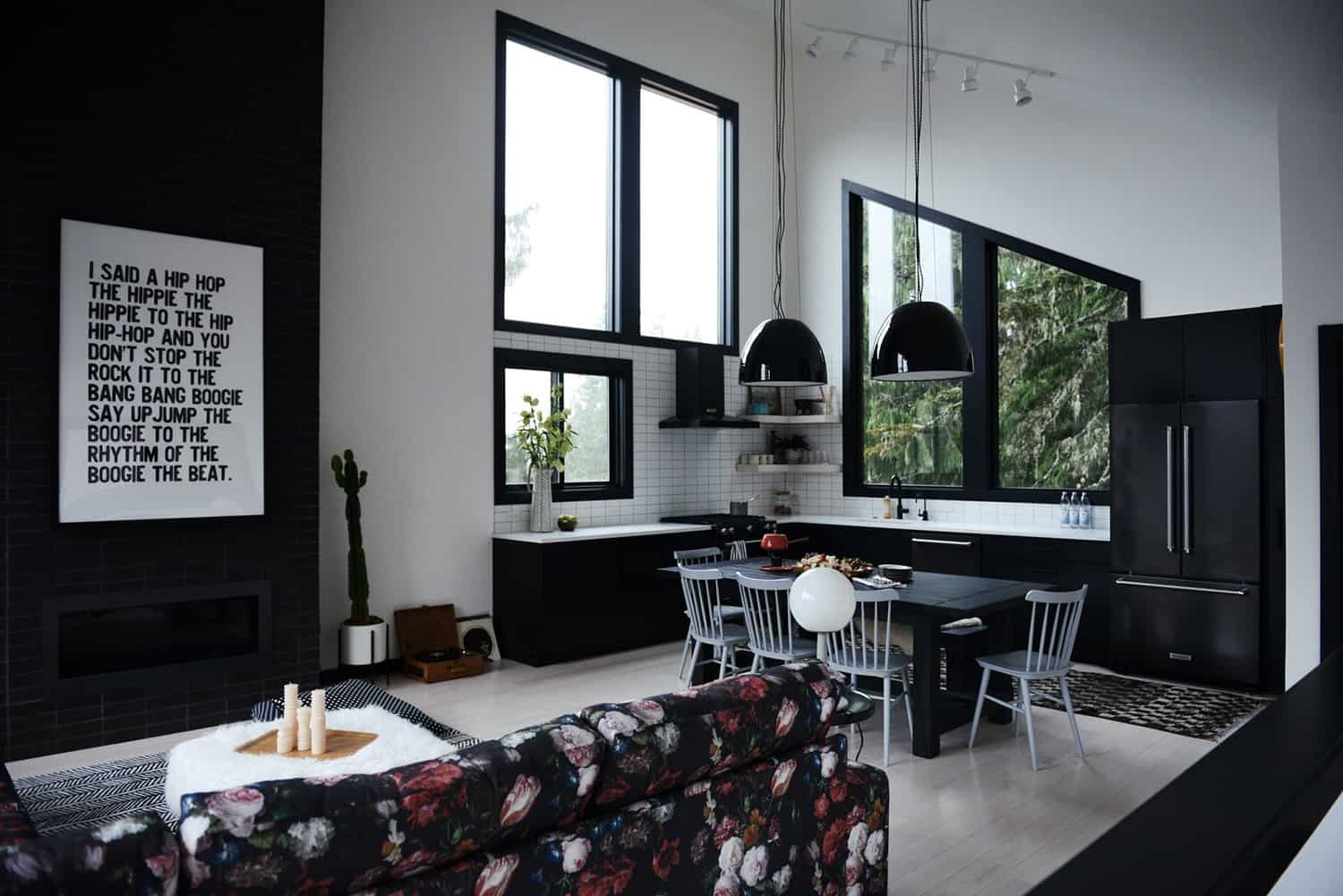 alpine-chalet-living-room