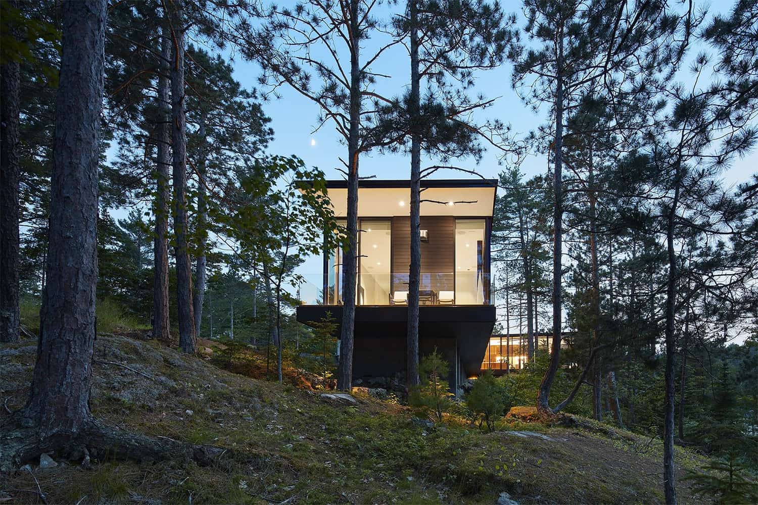 modern-weekend-retreat-exterior