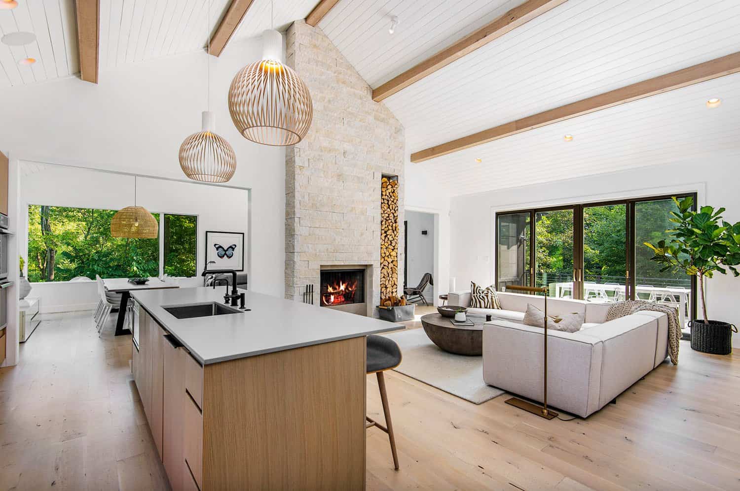 modern-farmhouse-living-room
