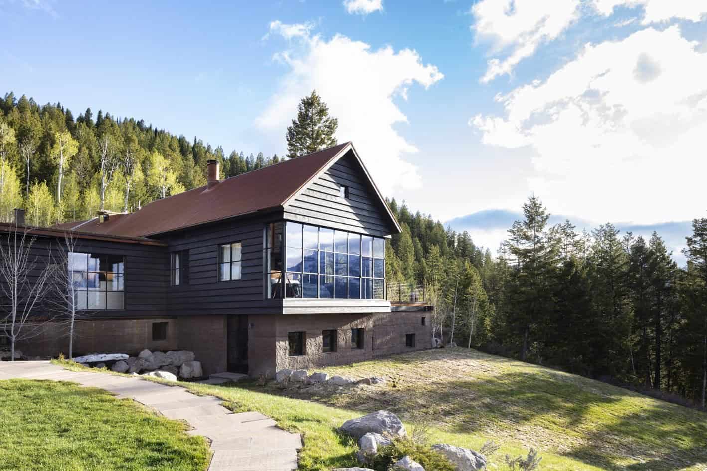 modern-mountain-cabin-exterior