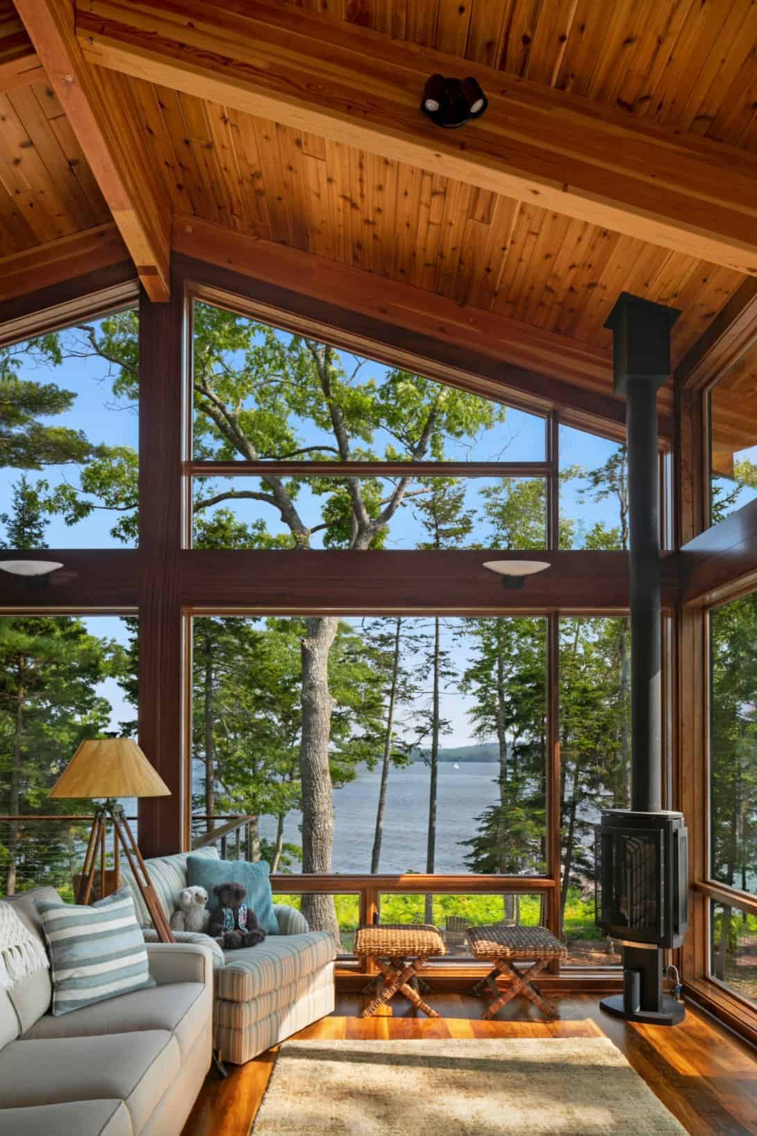 contemporary-seaside-living-room