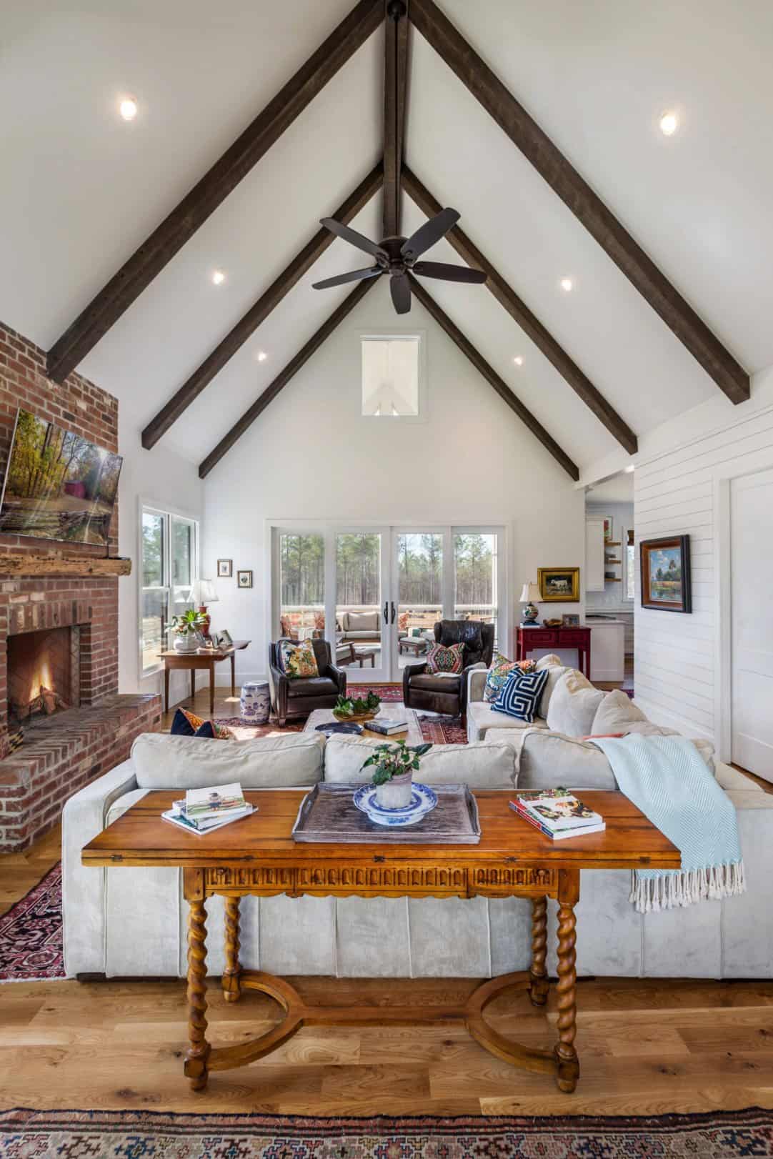modern-farmhouse-living-room