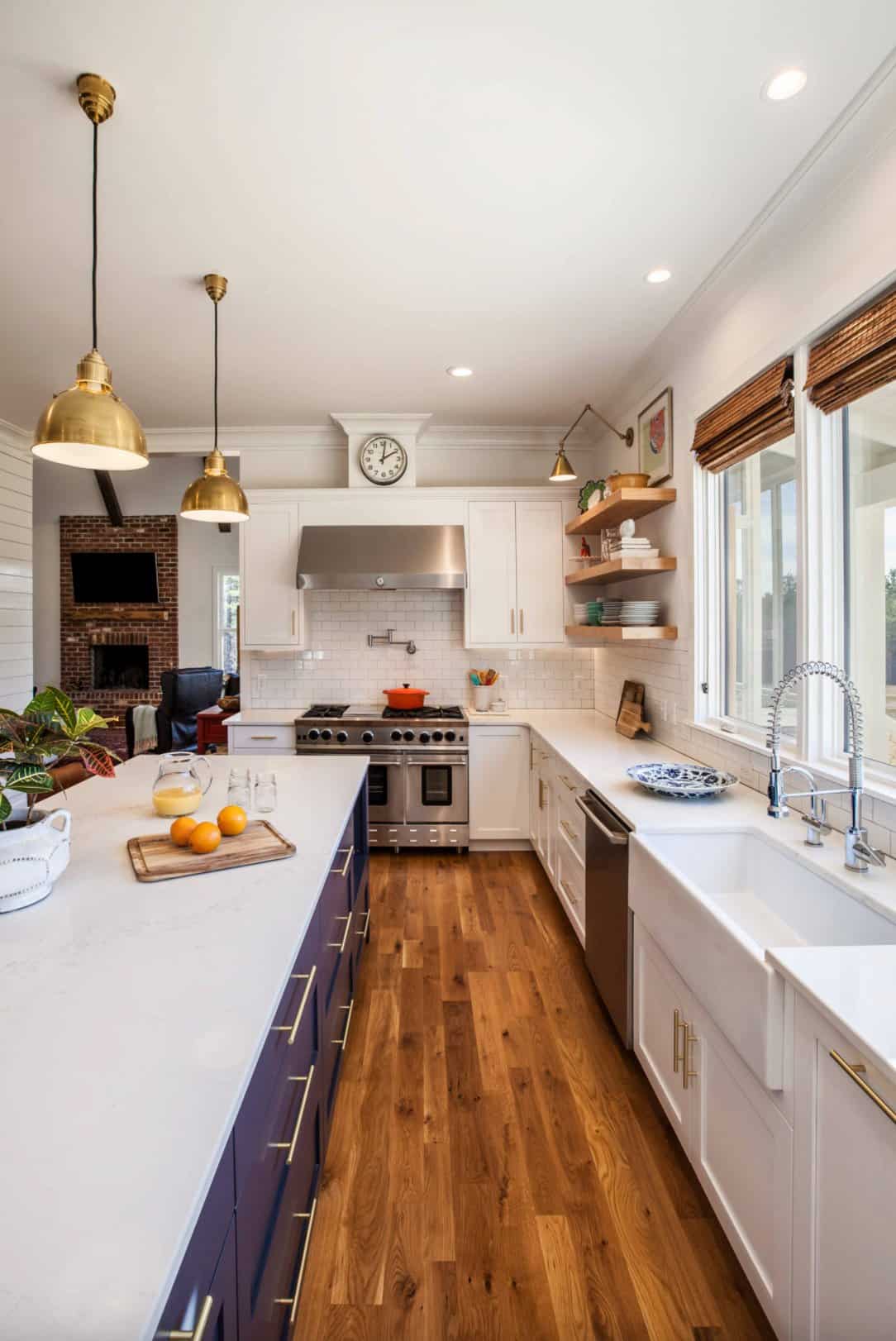 modern-farmhouse-kitchen