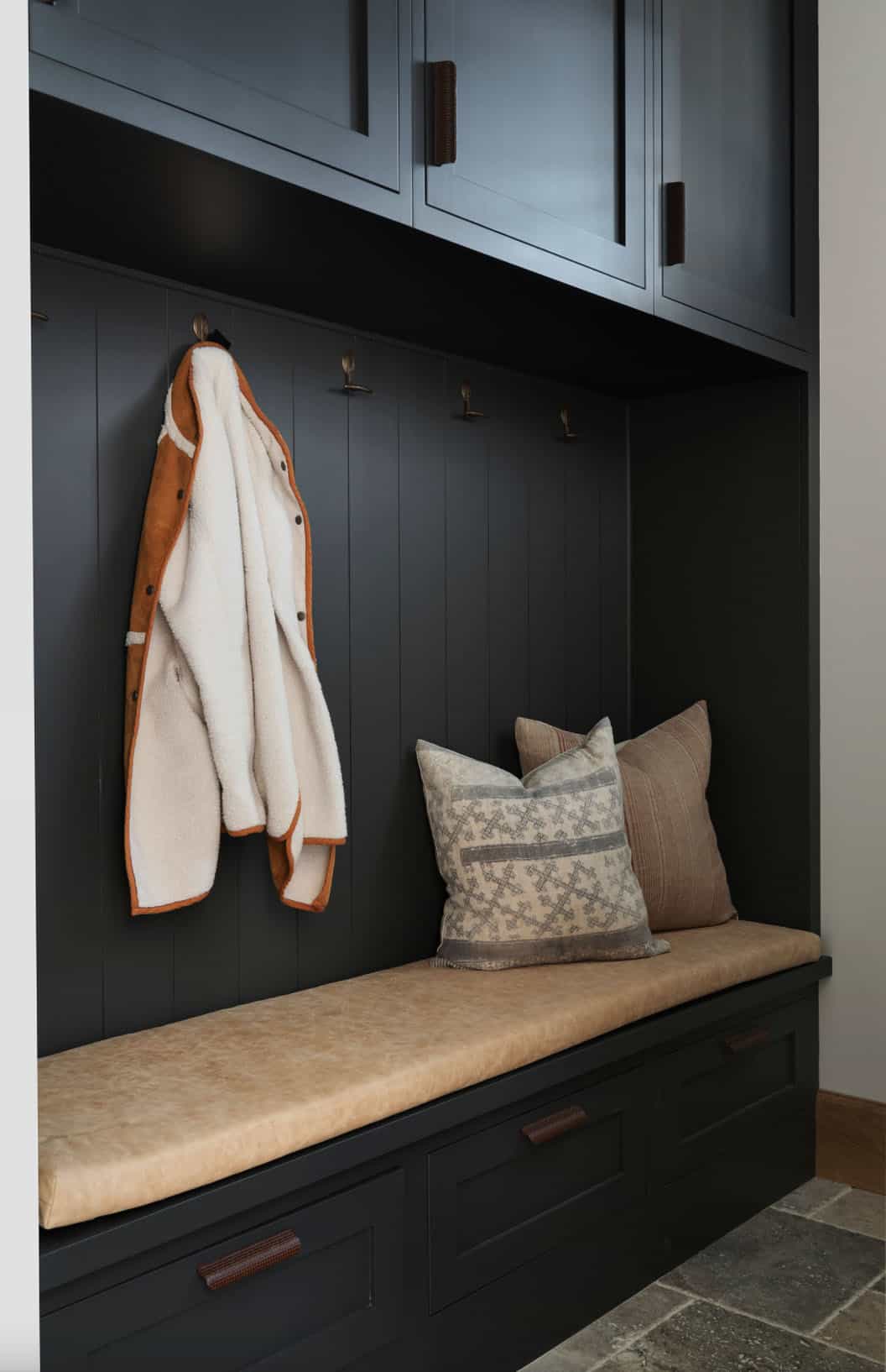 modern-rustic-mudroom