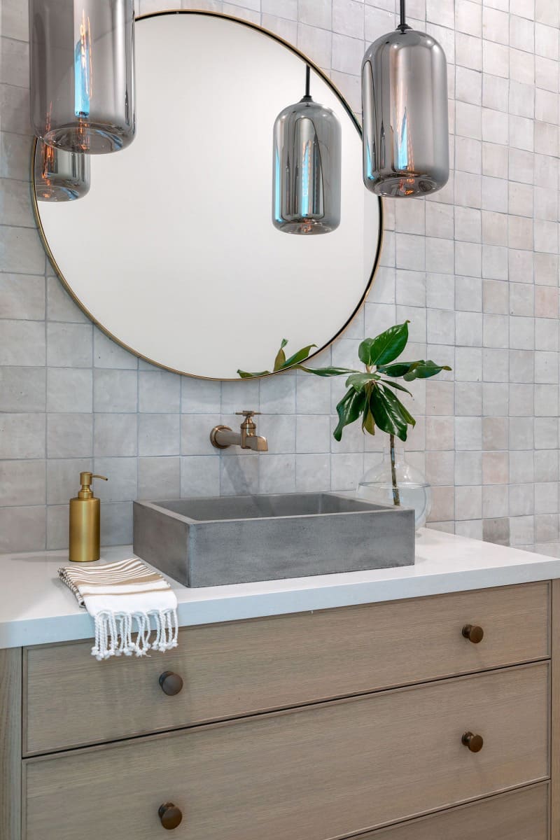 transitional-powder-bath