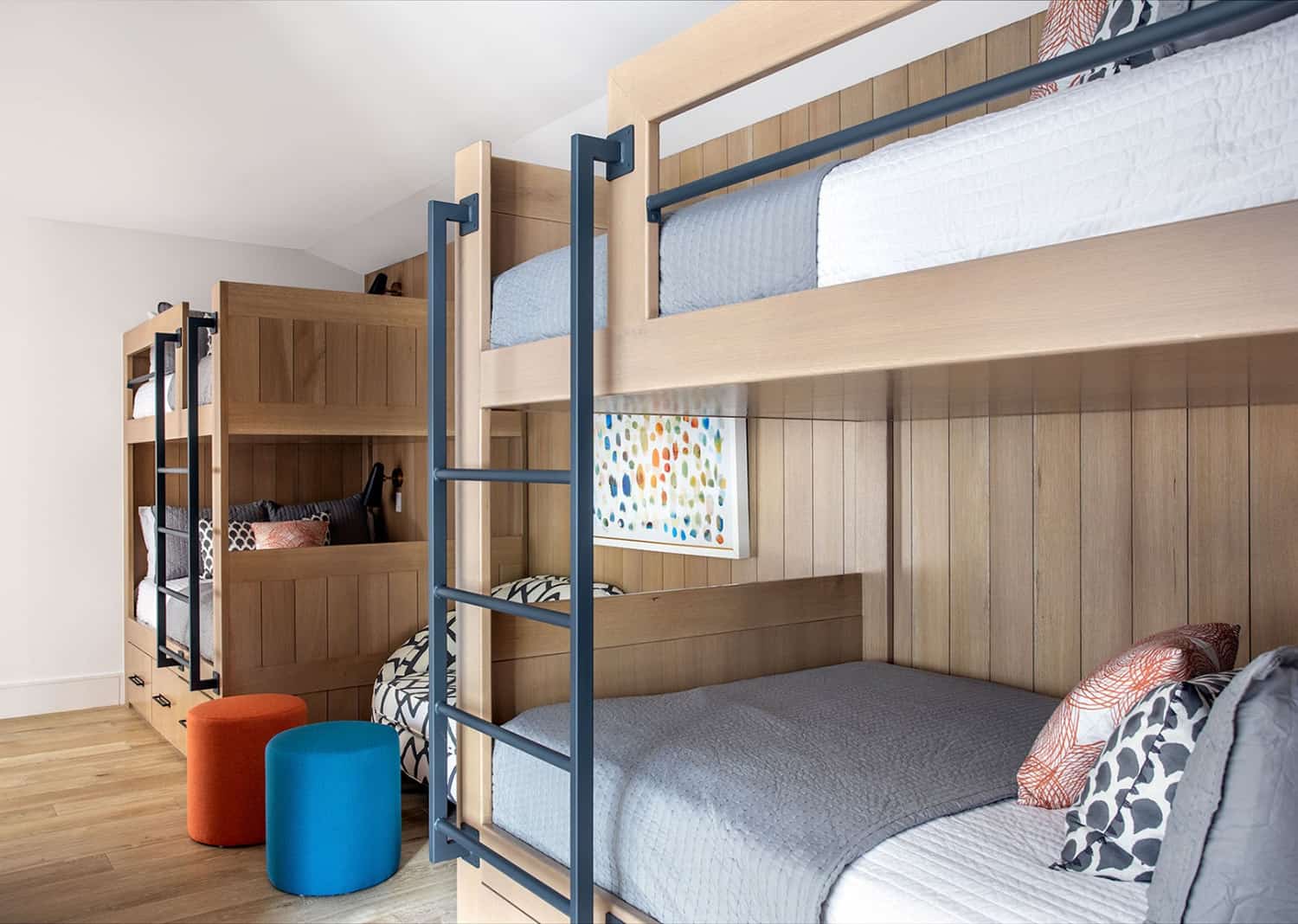 transitional-kids-bunk-bedroom