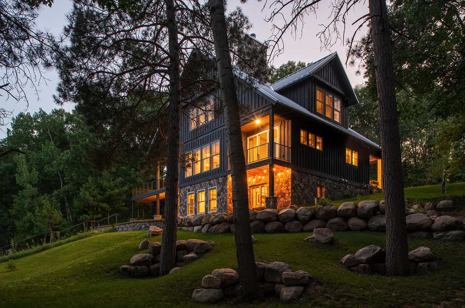 scandinavian-influenced-cabin-exterior