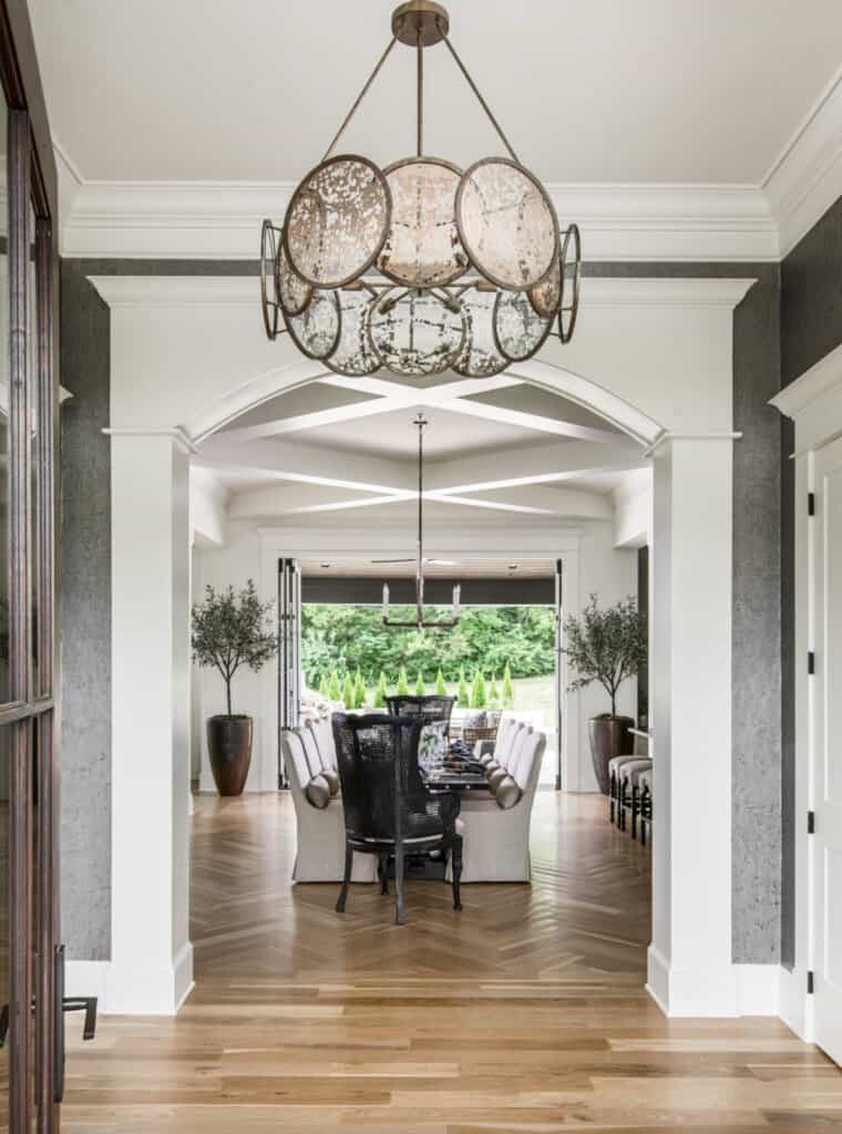 Tour this warm and inviting home in Tennessee surrounded by nature