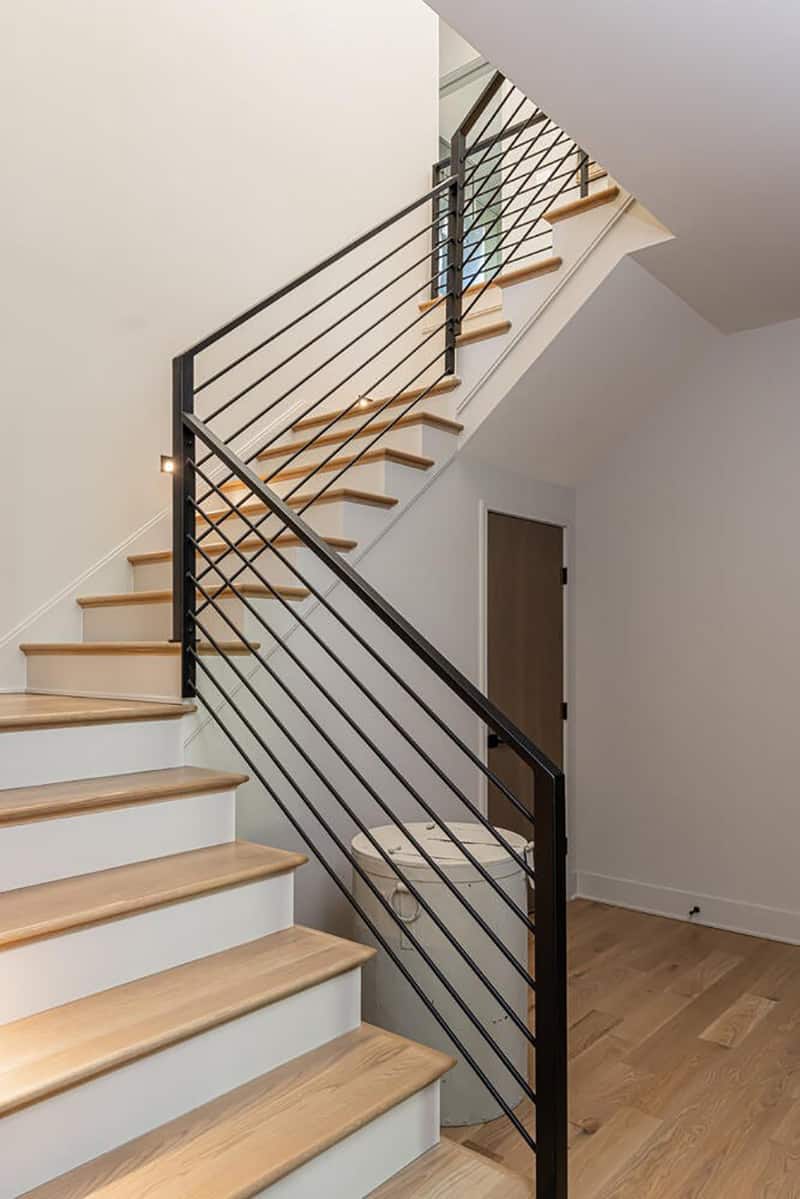 contemporary-staircase