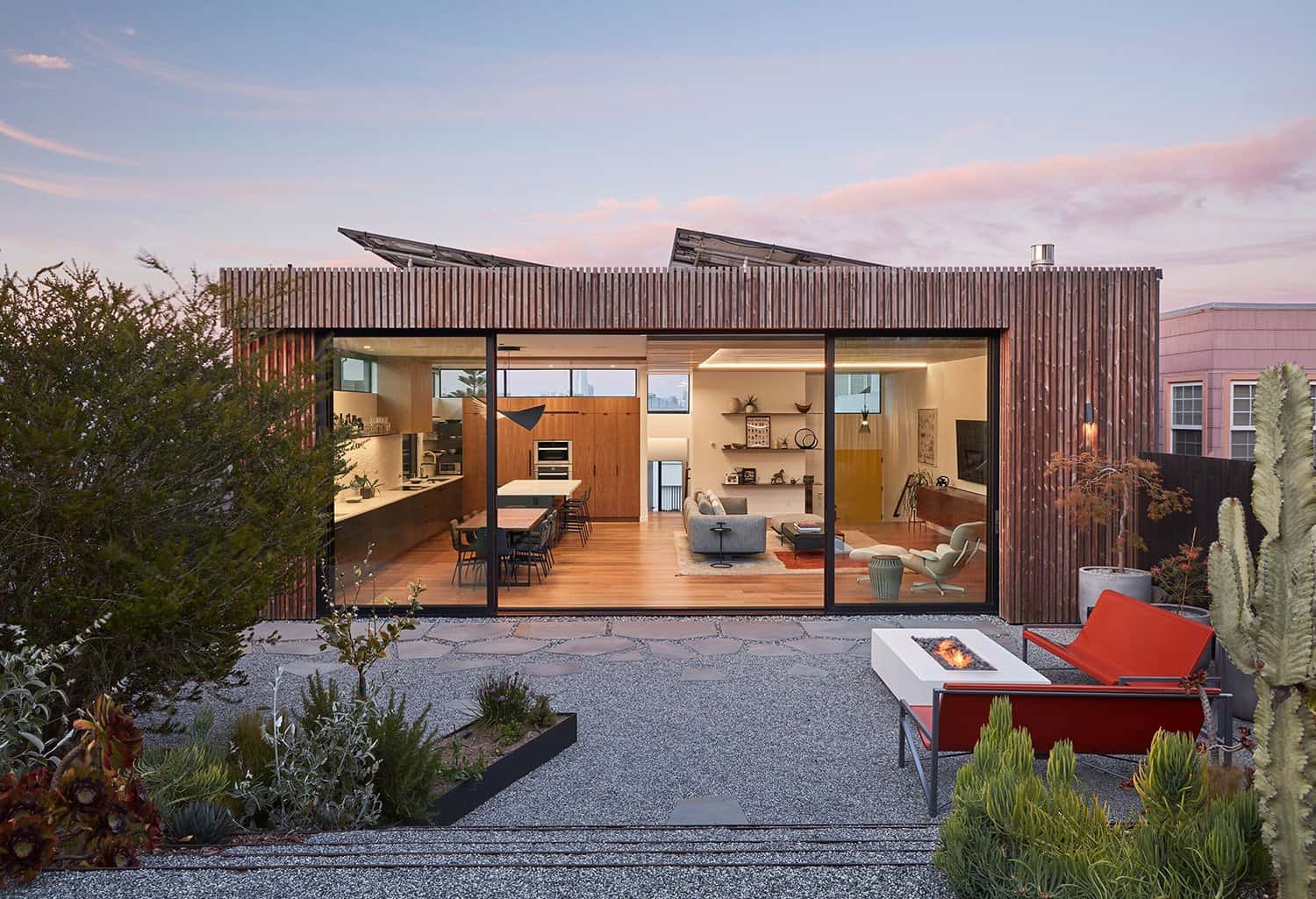 modern-home-exterior-dusk