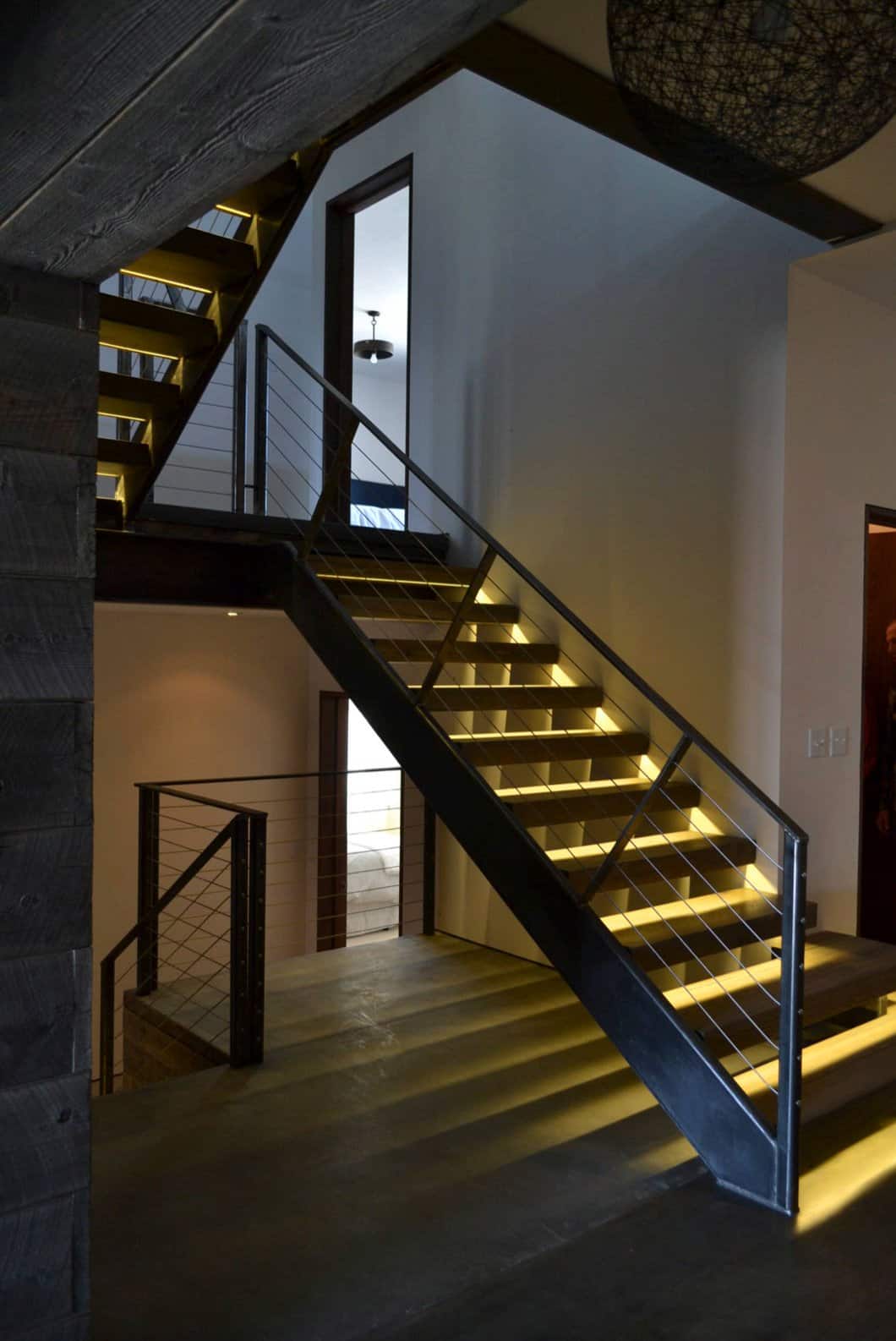 modern-mountain-staircase