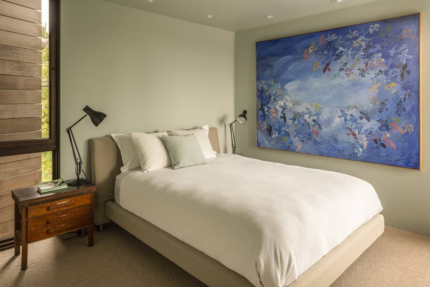 contemporary-bedroom