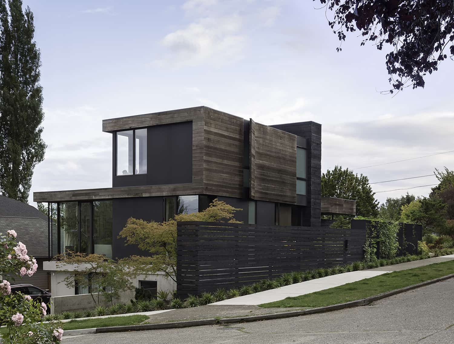contemporary-home-exterior